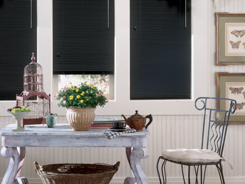 Bali Aluminum 1 inch Lightblocker 6 Gauge Mini Blinds