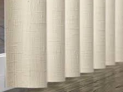 Levolor 3 1/2 inch Plaza S Curve Vinyl Vertical Blind
