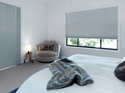 Large pleat blackout cellular 